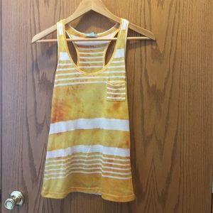 Yellow tie dye Razorback with pocket